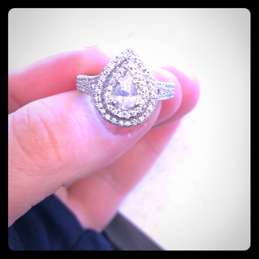Diamond ring